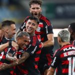 Flamengo vence Fluminense e abre vantagem na final do Carioca