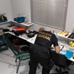 Equipe do GAP prende olheiro de facção criminosa tornozelado com drogas e balança de precisão