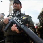 Polícia prende trio por tráfico de drogas e apreende mais de 120 porções de entorpecentes
