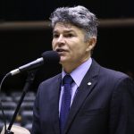 Vereador Anderson Bananeiro articula pavimentação de trecho entre MT-270 e assentamento Carlos Marighella com apoio de associações e do deputado Nininho