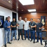 Casal de empresários se entrega à Polícia Civil após golpe milionário em formandos