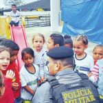 PRF apreende mais de 200 kg de cocaína escondidos em caminhão boiadeiro na BR-070