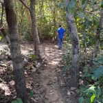 Dupla corre para matagal, resiste à prisão e é capturada com mais de 60 porções de maconha em Rondonópolis