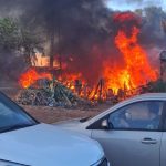 Idoso fica ferido após colisão entre carro e moto no Centro de Rondonópolis
