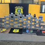 Polícia Militar apreende mais de 30 tabletes de drogas e prende dois faccionados