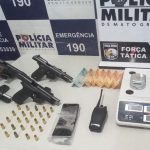 PRF apreende 16 kg de skunk com grávida em ônibus na BR-364