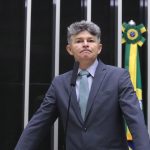 PRF apreende pistola 9mm durante fiscalização na BR-364 em Rondonópolis