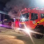 Caminhão pega fogo e tem perda total na BR-364