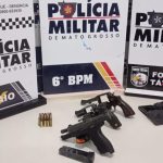 Polícia Militar prende três homens suspeitos de homicídio e recupera veículo roubado