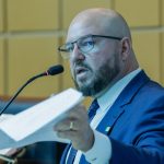 Marco Aurélio cobra urgência para credenciamento de veterinário e adesão ao SISB em Primavera do Leste