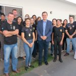 Vereadora Dona Maria cobra rede de água e esgoto para casas populares em Primavera do Leste