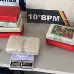 PM prende faccionado e apreende 60 porções de pasta base de cocaína
