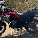 PRF recupera motocicleta furtada em abordagem a caminhão-cegonha na BR-364 em Rondonópolis