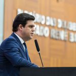 Deputado Thiago Silva propõe atendimento prioritário a líderes comunitários em órgãos públicos
