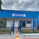 Carreta tomba e pega fogo na BR-070; motorista morre no local