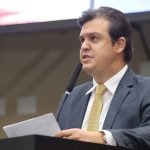 Três menores são apreendidos suspeitos por furto de veículos