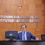 Vereadora Maria Garzella cobra atualização do Plano Municipal de Saneamento em Primavera do Leste
