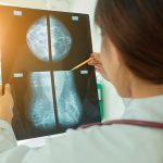 Melhorias no Laboratório Central podem atrasar resultados de exames, alerta secretário de Saúde