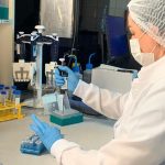 Polícia Militar prende mulher suspeita de participação em homicídio em Cuiabá