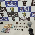 Caminhoneiro morre após carreta capotar e pegar fogo na BR-364