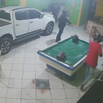 Jovem é morto a facadas após discussão em fazenda