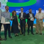 Suco de laranja brasileiro escapa de tarifa dos EUA, mas pressão continua