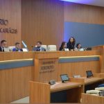 Polícia Civil cumpre buscas contra grupo envolvido em distribuição de drogas e armas em Várzea Grande