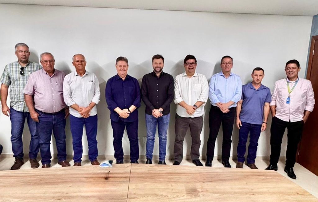 Prefeito Benassi e produtores cobram da Energisa solução para falhas de energia e expansão da rede trifásica em Colíder