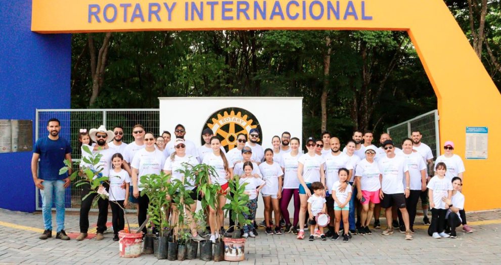Plantio de mudas amplia área verde de Colíder e reforça preservação do Parque Florestal Rotary