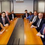 Bolsas globais e Ibovespa sobem com corte de juros nos EUA e reflexos para o agronegócio