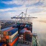 Exportações de café do Brasil somam 36,9 milhões de sacas em 2025, com queda de 21% no volume e alta de 25% na receita cambial