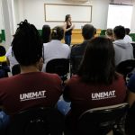 Custos alimentares caem em 2025 e confinamento bovino atinge lucros recordes, aponta ICAP