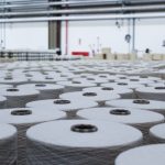 Aeronave autônoma Pelican 2 atinge 10 mil voos no Brasil e realiza primeira pulverização comercial em canavial do mundo