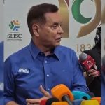 Rotam prende dois homens por tráfico, apreende simulacro de arma de fogo e localiza foragido da Justiça