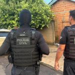 PRF apreende quase 66 kg de drogas em caminhão abordado na BR-070, em Barra do Garças