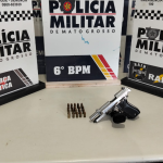 PM prende dois homens por porte ilegal de arma de fogo e apreende 154 munições