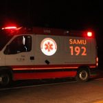 Caminhonete perde controle, invade casa e mata mãe e filha; cinco crianças ficam feridas