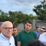 Após discussão no carro, marido mata mulher com golpes de macaco mecânico e a atropela em zona rural de MT