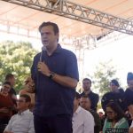 Em Primavera do Leste, projeto articulado por Dona Maria garante casinhas e comedouros para pets sem custo ao município