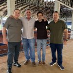 Rondonópolis reúne milhares de pessoas em grande celebração de fé com o cantor Thalles Roberto