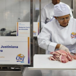 Motociclista fica ferido após carro invadir preferencial e causar acidente em Rondonópolis