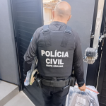 Após invasão e morte de morador, polícia mira quadrilha em operação