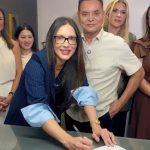 Suspeito de estelionato tenta fugir com caminhão, bate em estrutura pública e acaba preso em Rondonópolis