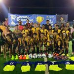 Mulher fica trancada em banheiro de escola e é resgatada por bombeiros