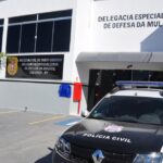 Mulher boliviana é presa com quase 20 quilos de cocaína escondidos em táxi na BR-070