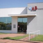 Servidora é flagrada tentando entrar com drogas e celulares em penitenciária
