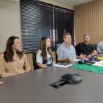 Polícia Civil e PRF apreendem caminhão com alimentos ligados a facção criminosa em Cáceres