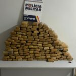 PM apreende mais de 6 quilos de maconha e prende três suspeitos ligados ao Comando Vermelho em Primavera do Leste