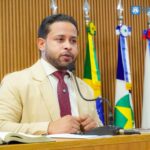 Mulheres podem comprar e usar spray de pimenta para defesa pessoal