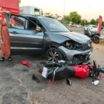 Motociclista grávida sofre ferimento grave na perna após acidente em Primavera do Leste